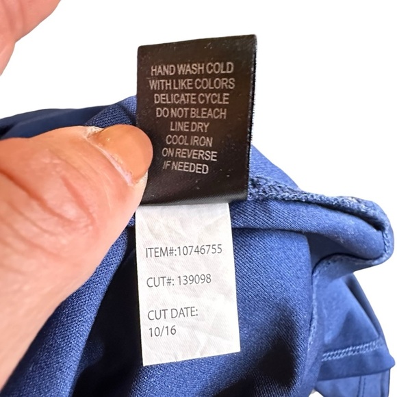 Torrid, Navy Blue, Four Layer, Tulle, Midi, Elastic Band Skirt sz 0 (12) - Picture 9 of 9